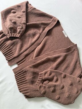 moon & madison Dusty Brown Bubble-Sleeve V-Neck Cardigan